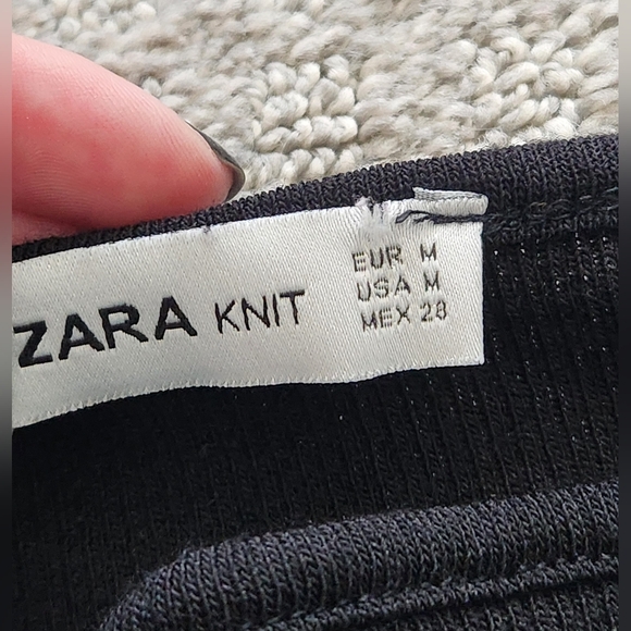 Zara black off shoulder crop top Size Medium - Picture 7 of 7